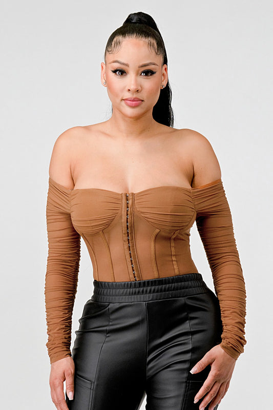 LUXE MESH SWEETHEART OFF SHOULDER SEE-THRU CONTRAST RUCHED CORSET BODYSUIT